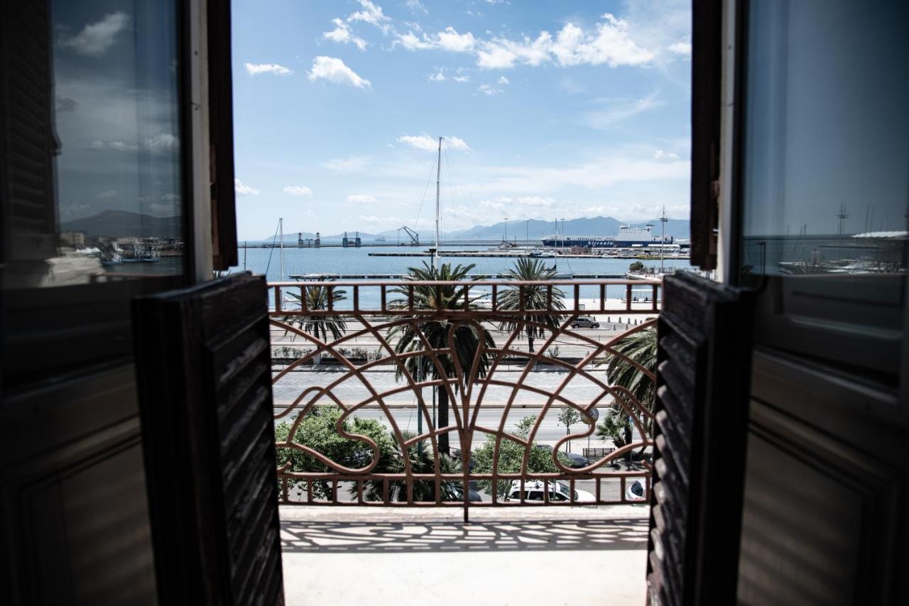 Hotel Aer Bj Vittoria Cagliari Exteriör bild