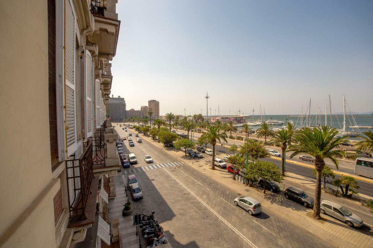 Hotel Aer Bj Vittoria Cagliari Exteriör bild